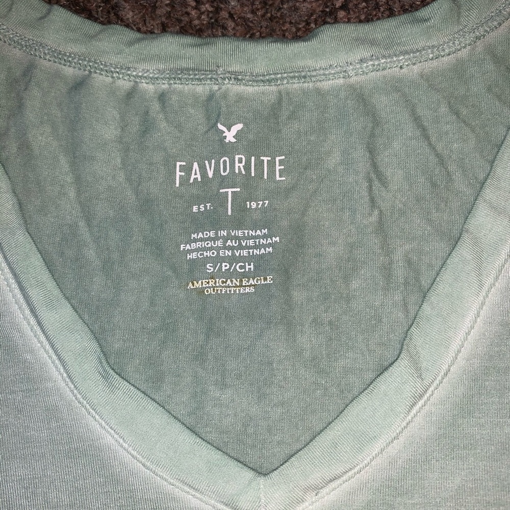 Green short sleeve top